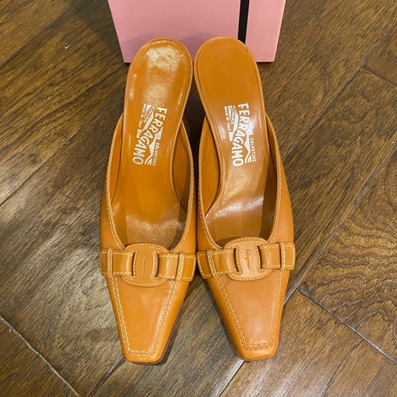 Salvatore Ferragamo Shoes - LIKE NEW Salvatore Ferragamo Cognac Mules size 8